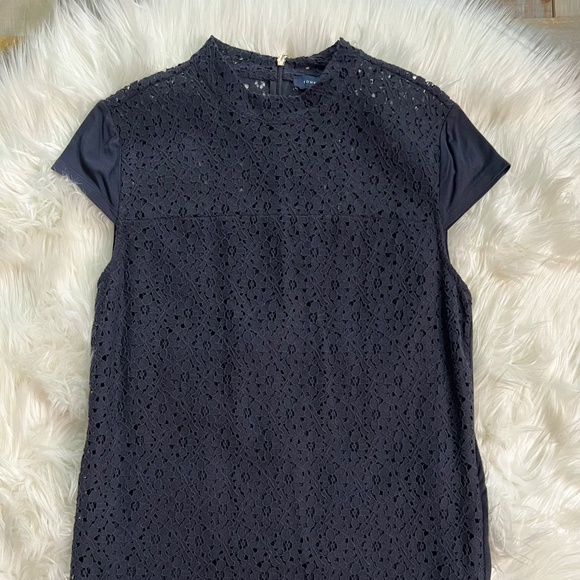 Gorgeous [Tommy Hilfiger] Classic Cap Sleeve NWT Navy Blue Lace Blouse | Medium - Picture 7 of 12